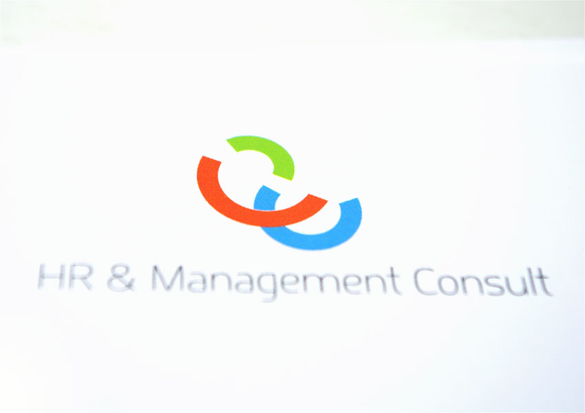 UN LOGO POUR DES CONSULTANTS EN RH
